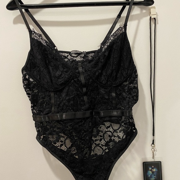 Nasty Gal plus lace lingerie bodysuit - Picture 1 of 6